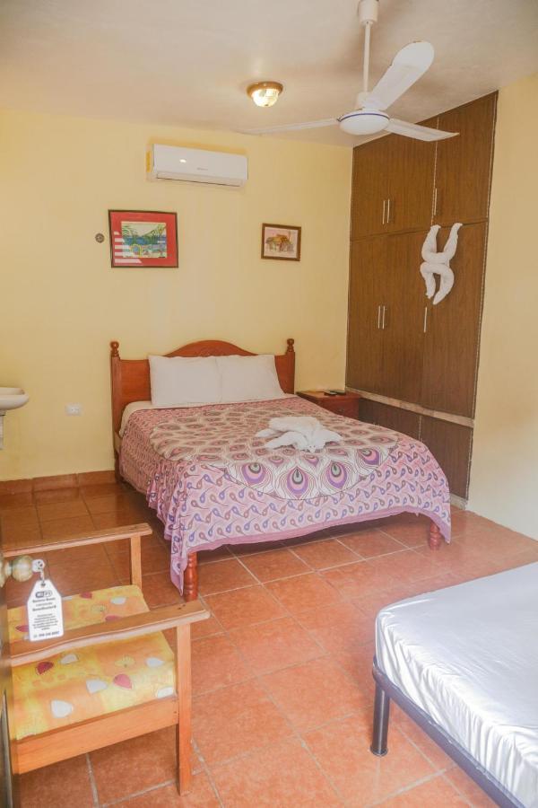 Navieros Rooms Bacalar Dış mekan fotoğraf