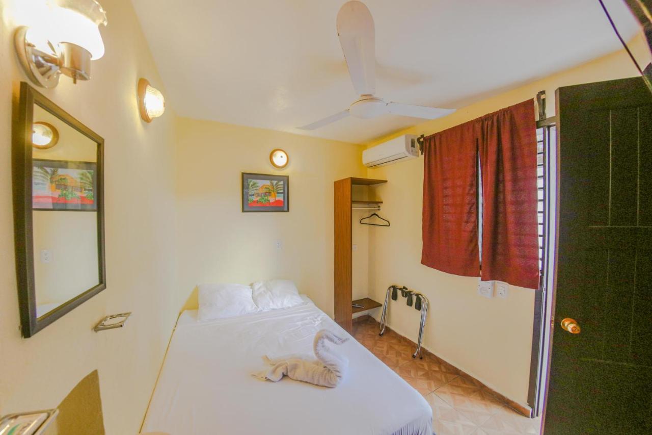 Navieros Rooms Bacalar Dış mekan fotoğraf